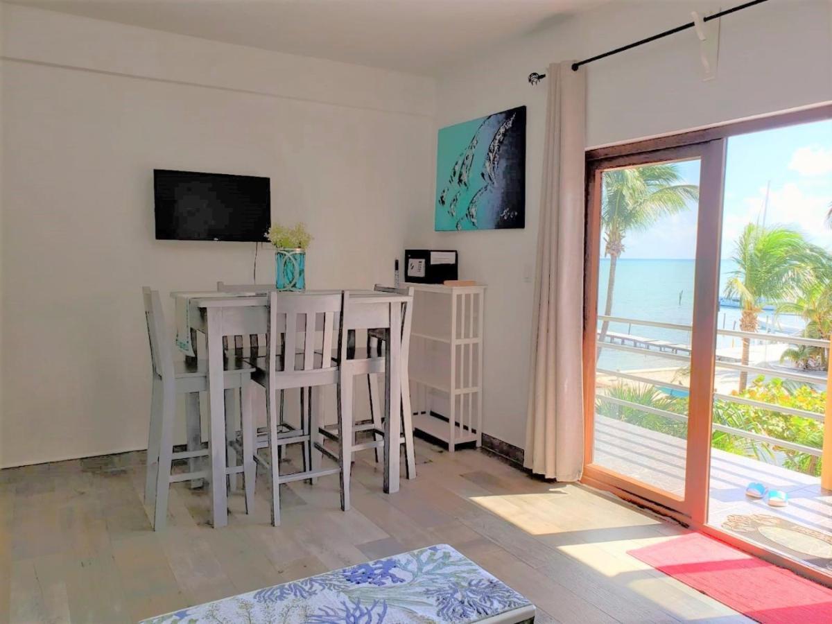 Beach Club Condos At Popeyes Caye Caulker Kültér fotó